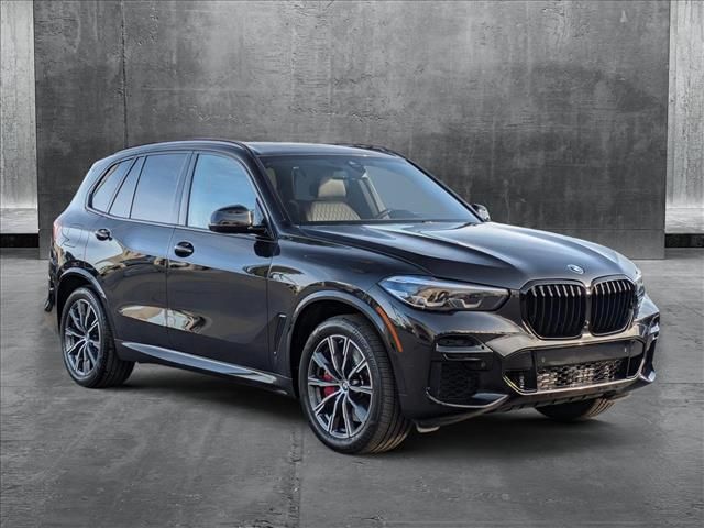 2023 BMW X5 M50i