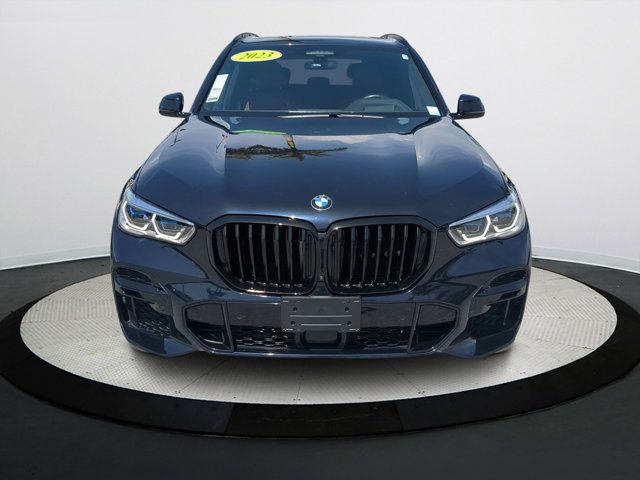 2023 BMW X5 M50i