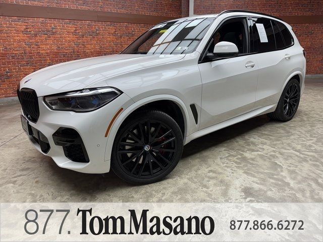 2023 BMW X5 M50i