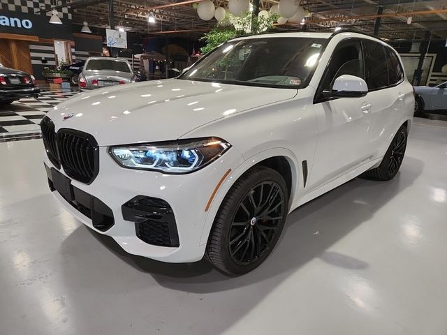 2023 BMW X5 M50i