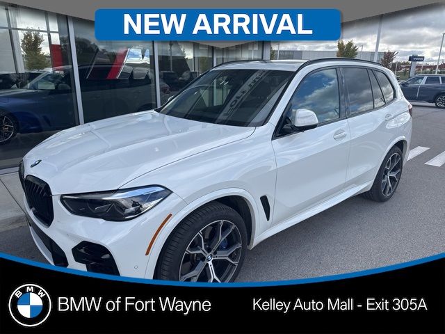 2023 BMW X5 M50i