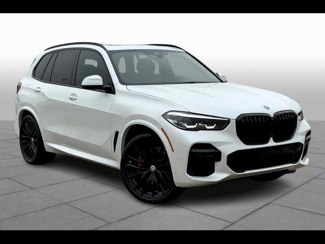 2023 BMW X5 M50i