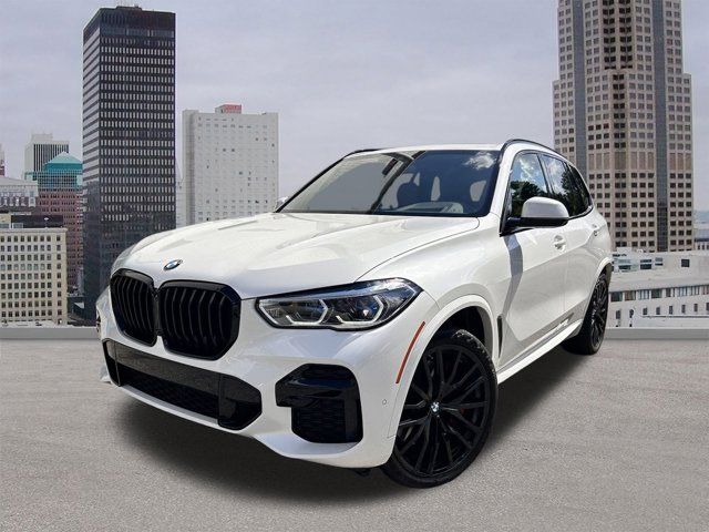 2023 BMW X5 M50i