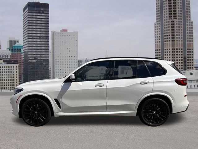 2023 BMW X5 M50i