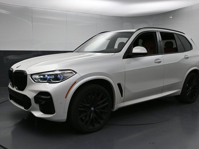 2023 BMW X5 M50i