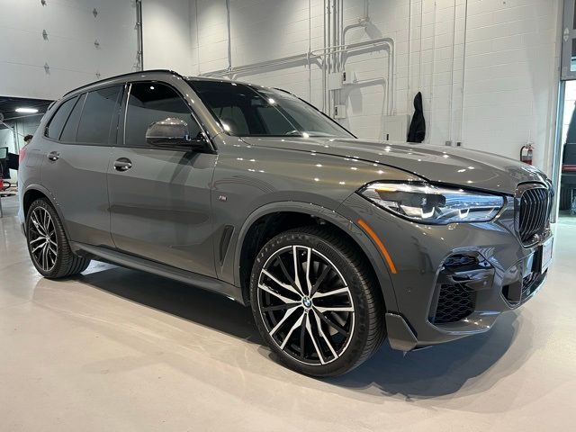 2023 BMW X5 M50i