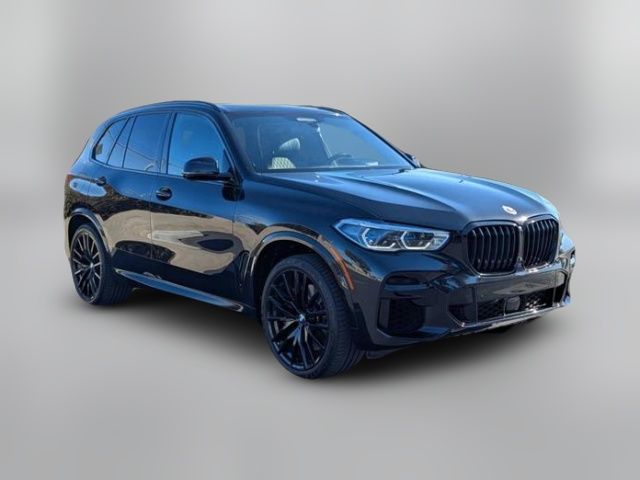 2023 BMW X5 M50i