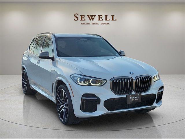 2023 BMW X5 M50i