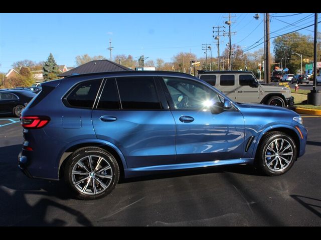 2023 BMW X5 M50i