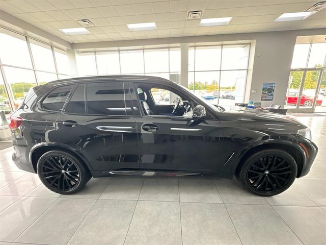 2023 BMW X5 M50i