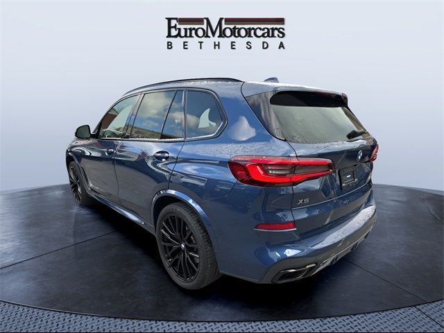 2023 BMW X5 M50i