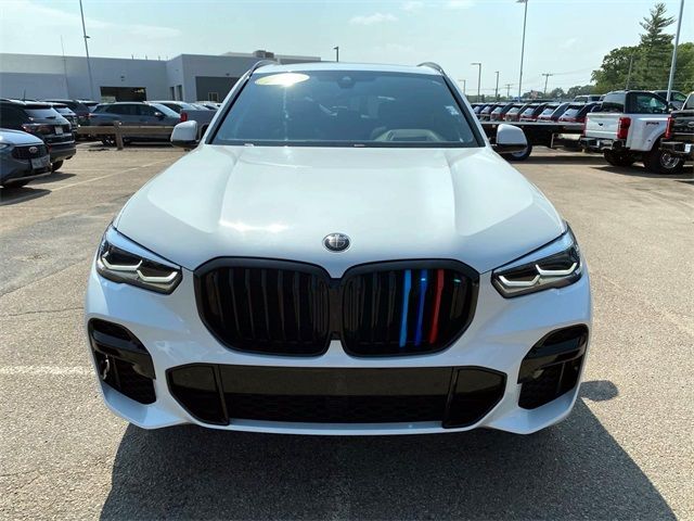 2023 BMW X5 M50i