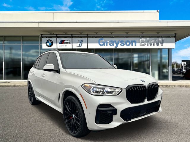 2023 BMW X5 M50i