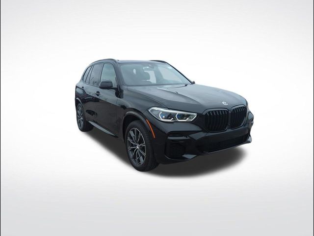 2023 BMW X5 M50i