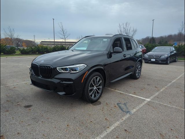 2023 BMW X5 M50i