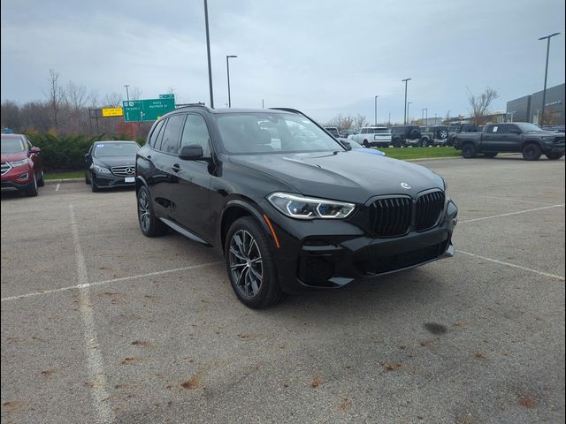 2023 BMW X5 M50i