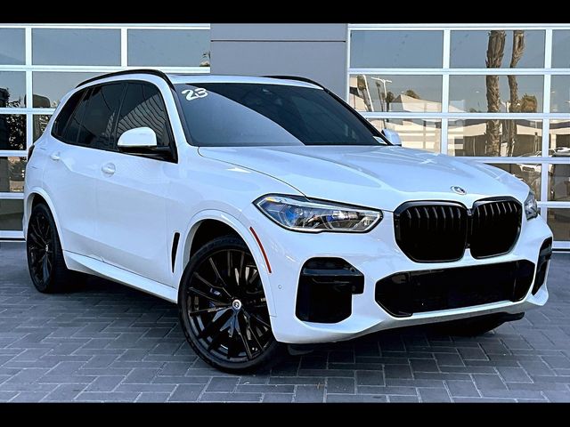 2023 BMW X5 M50i