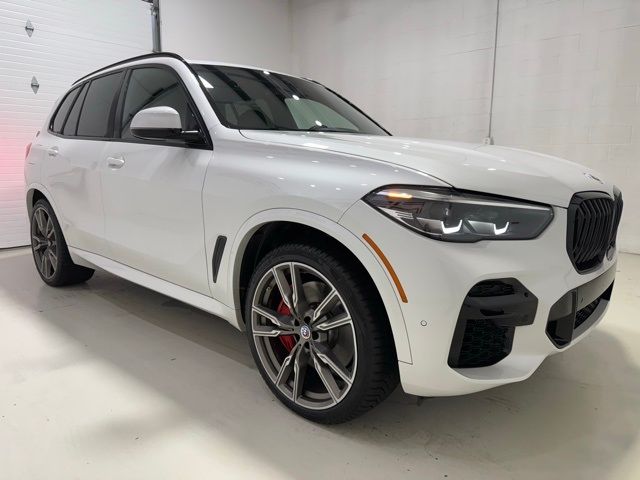 2023 BMW X5 M50i