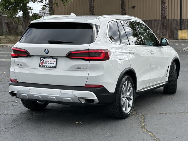 2023 BMW X5 sDrive40i