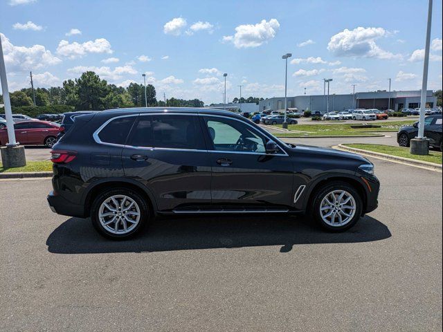 2023 BMW X5 sDrive40i