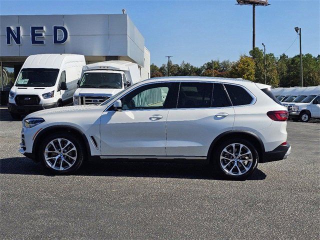 2023 BMW X5 sDrive40i