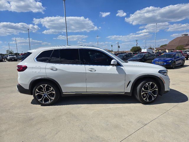 2023 BMW X5 sDrive40i