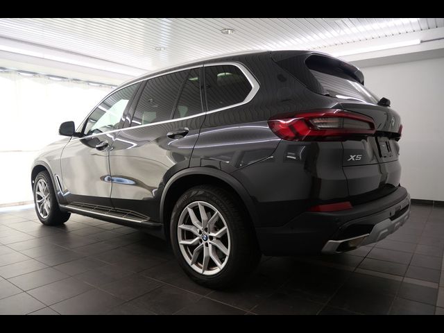 2023 BMW X5 sDrive40i