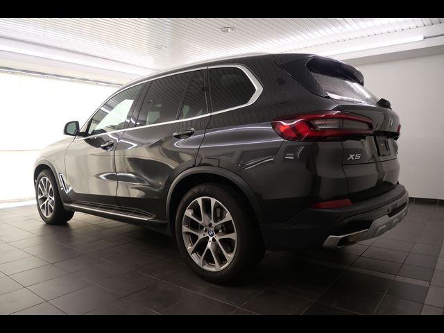 2023 BMW X5 sDrive40i