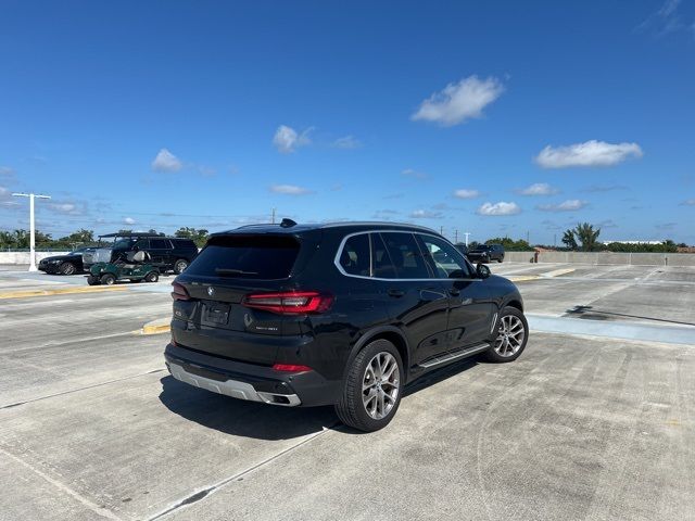 2023 BMW X5 sDrive40i