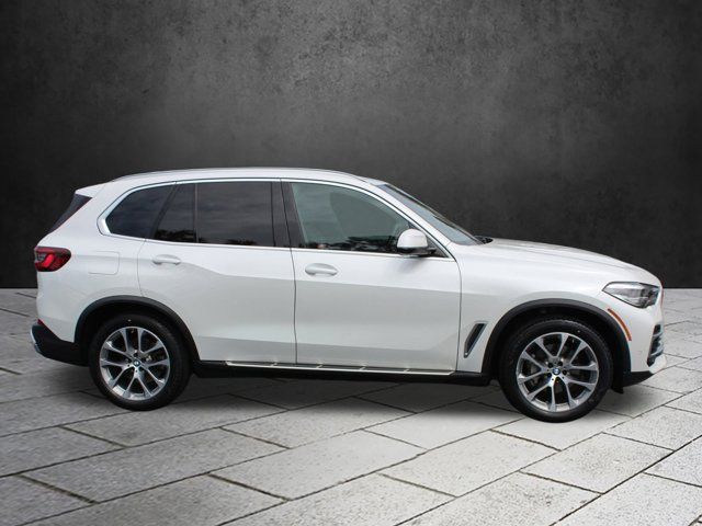 2023 BMW X5 sDrive40i