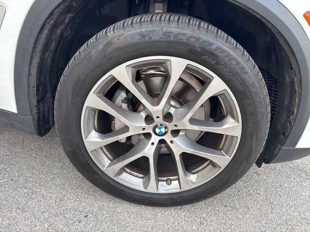 2023 BMW X5 sDrive40i