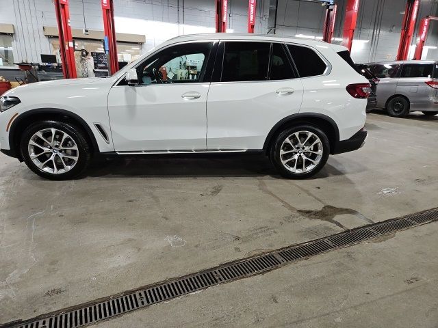 2023 BMW X5 xDrive40i