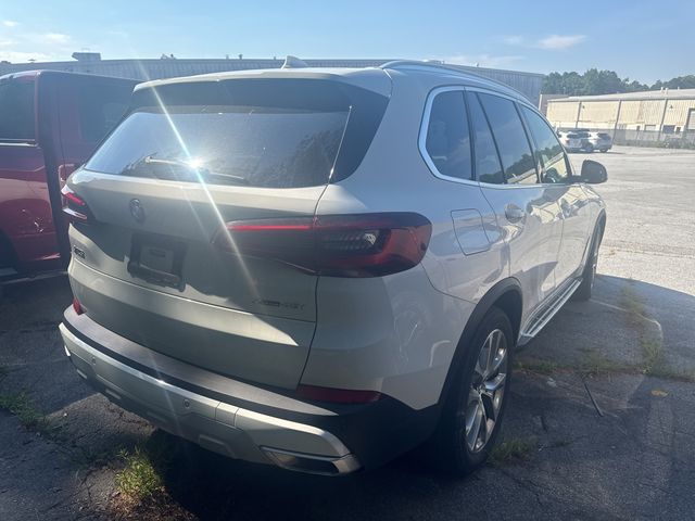 2023 BMW X5 xDrive40i