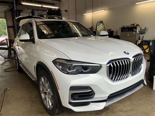 2023 BMW X5 xDrive40i