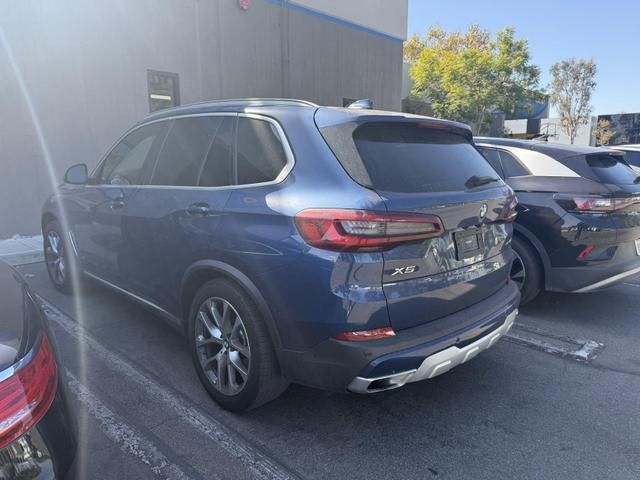 2023 BMW X5 xDrive40i