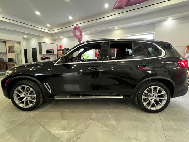 2023 BMW X5 xDrive40i