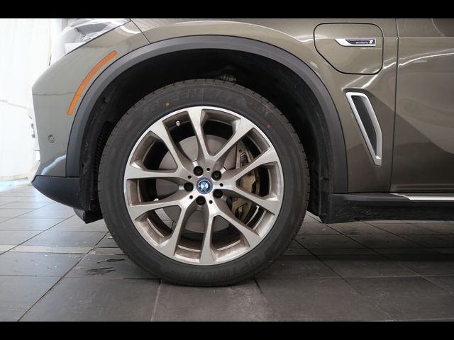 2023 BMW X5 xDrive45e