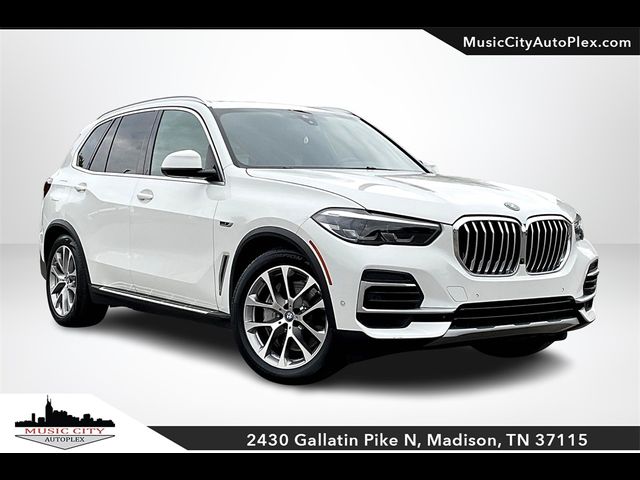 2023 BMW X5 xDrive45e