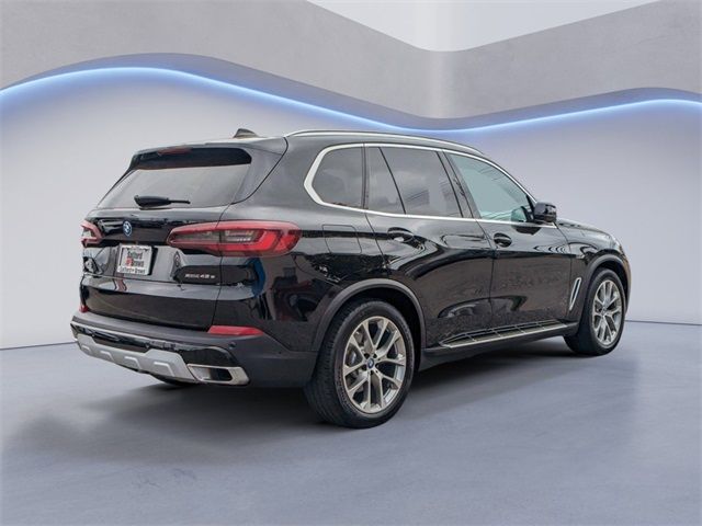 2023 BMW X5 xDrive45e