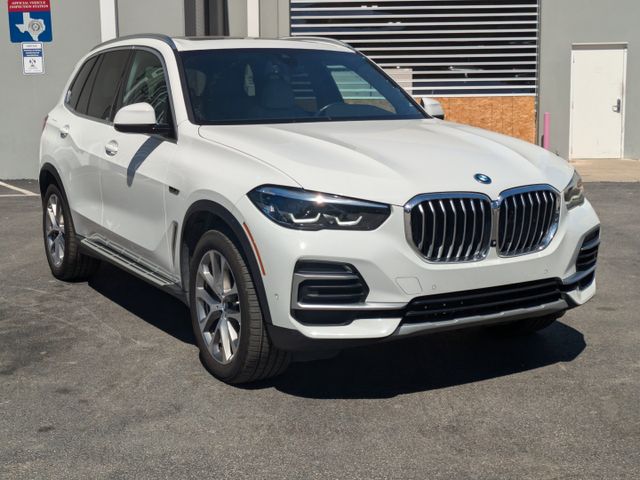 2023 BMW X5 xDrive45e