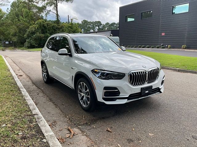 2023 BMW X5 xDrive45e