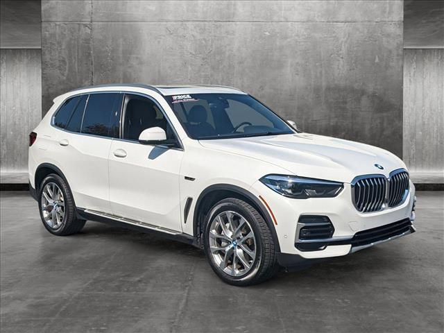 2023 BMW X5 xDrive45e