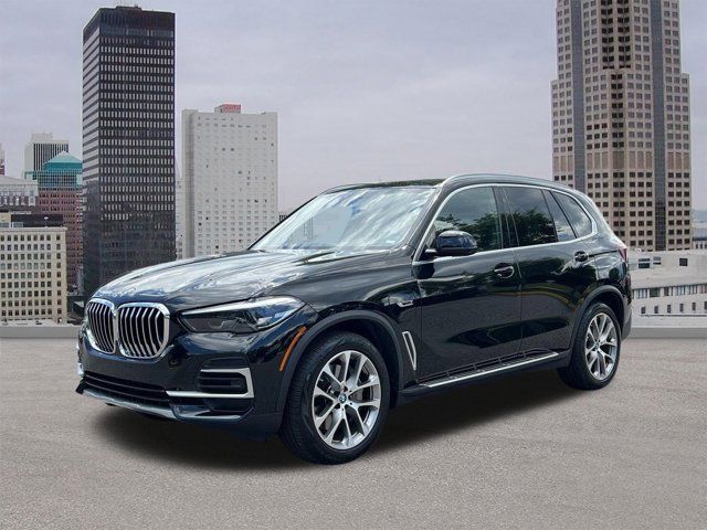 2023 BMW X5 xDrive45e