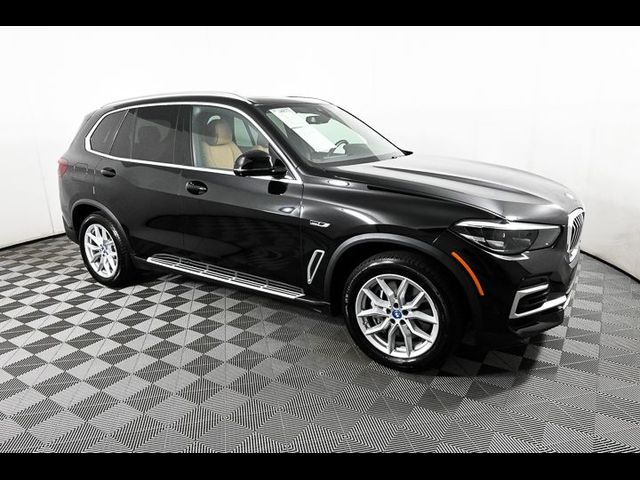 2023 BMW X5 xDrive45e