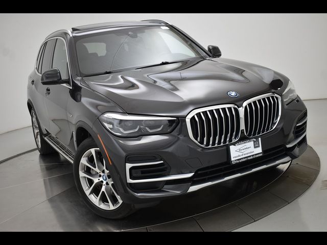 2023 BMW X5 xDrive45e