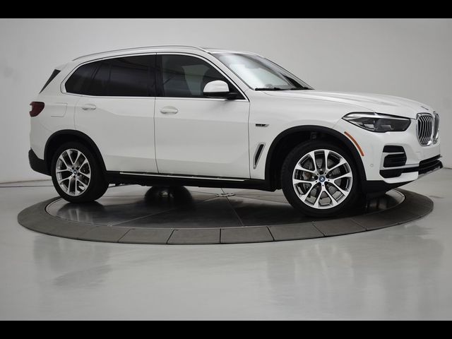 2023 BMW X5 xDrive45e