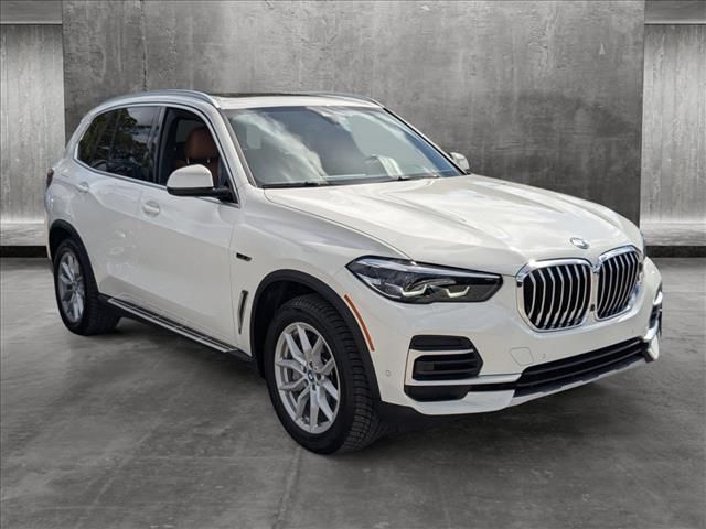 2023 BMW X5 xDrive45e