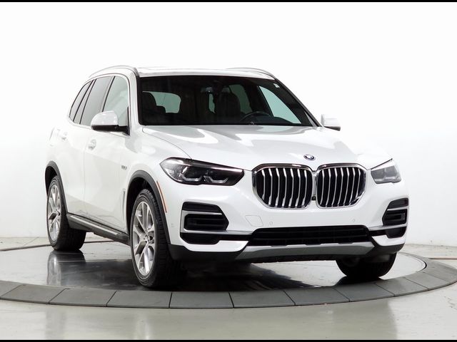 2023 BMW X5 xDrive45e