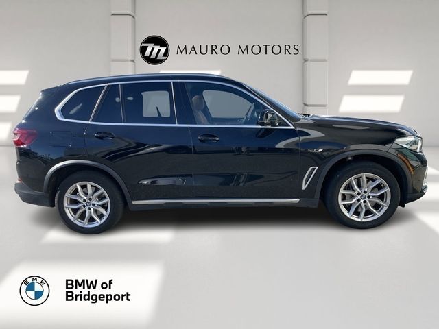 2023 BMW X5 xDrive45e