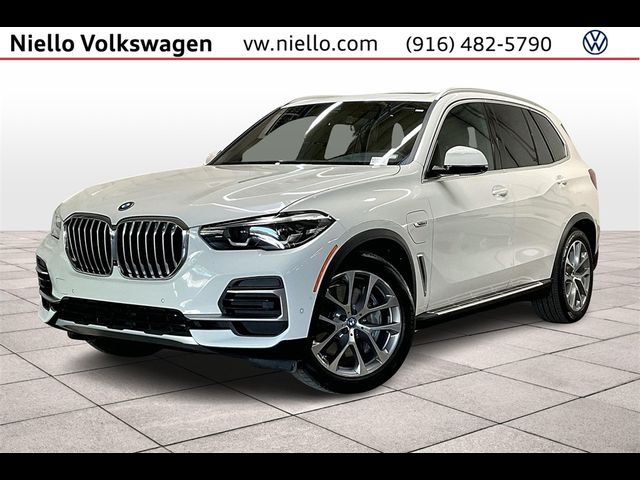 2023 BMW X5 xDrive45e